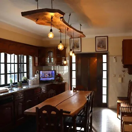 Casa Do Patrao Sabugueiro (Guarda)